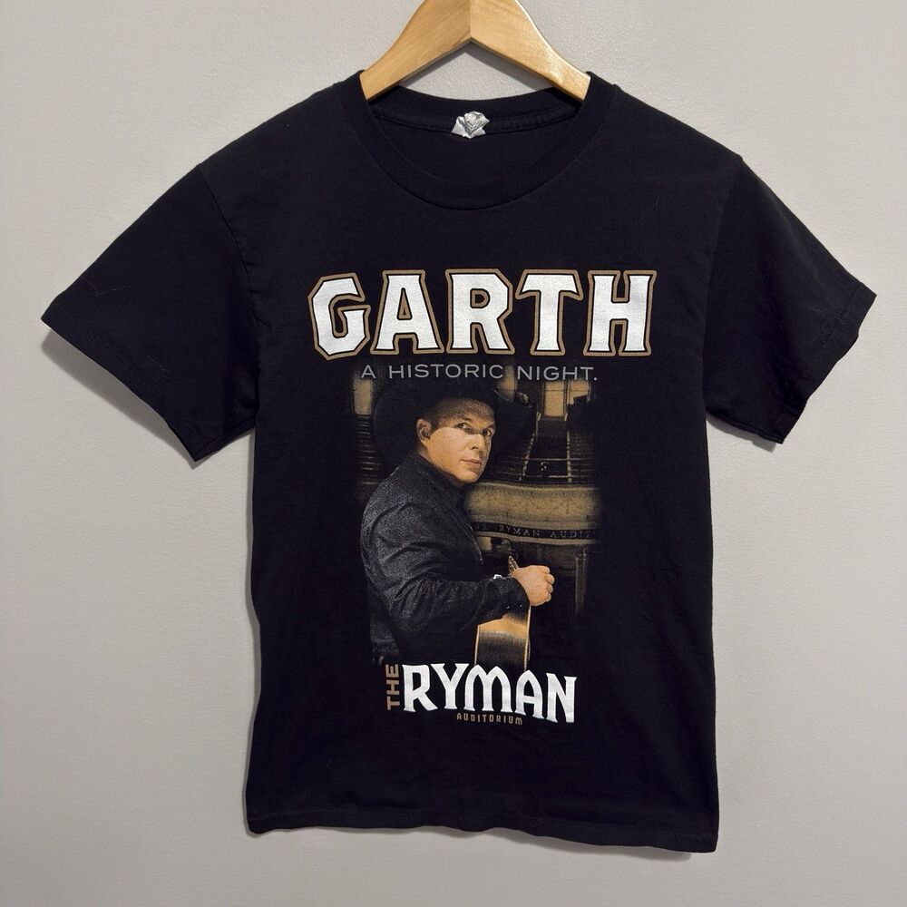 Vintage Garth Brooks Live At The Ryman Country Singer Concert T-Shirt Mens S